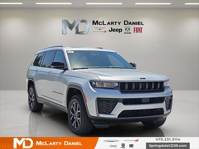 2026 Jeep Grand Cherokee GRAND CHEROKEE L LAREDO ALTITUDE 4X4