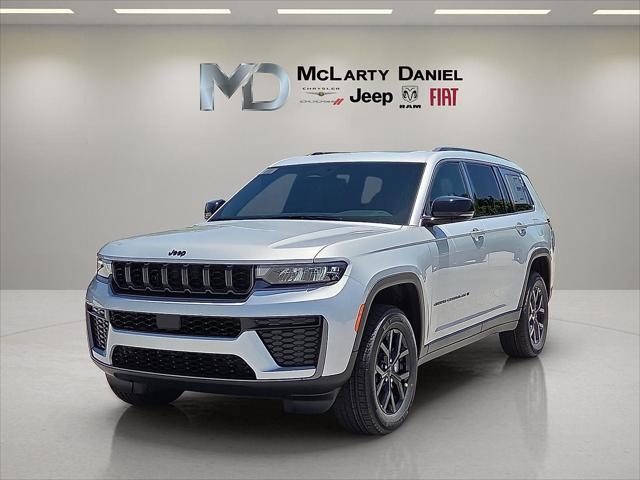 2026 Jeep Grand Cherokee GRAND CHEROKEE L LAREDO ALTITUDE 4X4