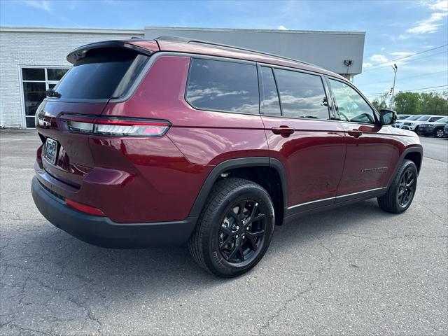 2026 Jeep Grand Cherokee Altitude 4x4