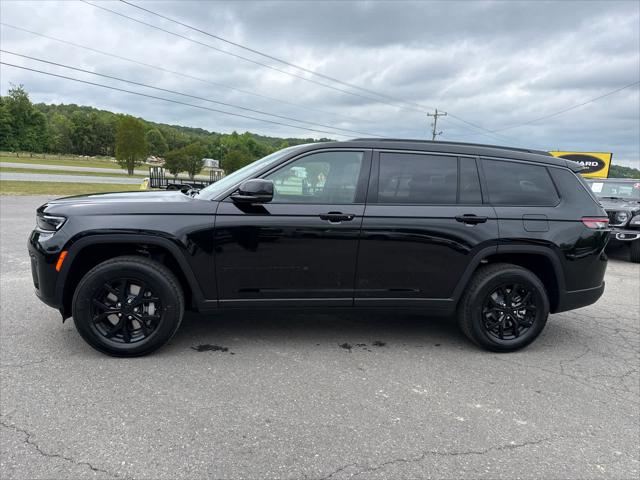 2026 Jeep Grand Cherokee Altitude 4x4