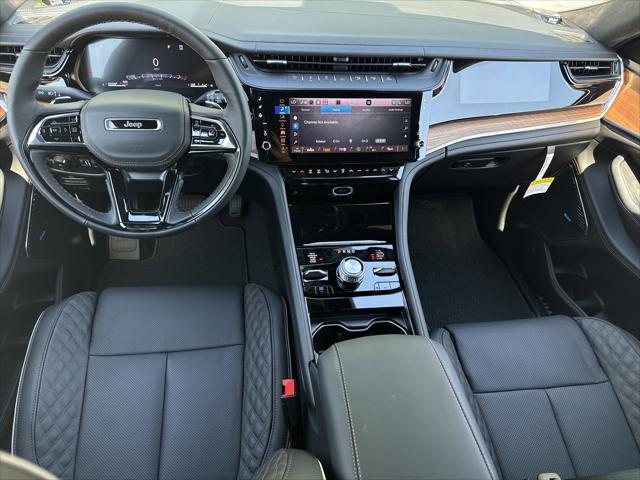 2026 Jeep Grand Cherokee Summit 4x4