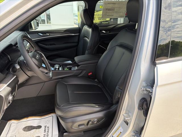 2026 Jeep Grand Cherokee L GRAND CHEROKEE L LIMITED 4X4