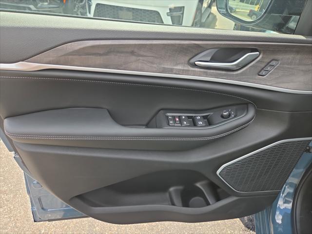 2026 Jeep Grand Cherokee Limited Reserve