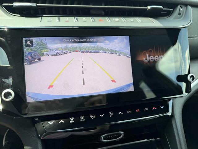 2026 Jeep Grand Cherokee Limited 4x2