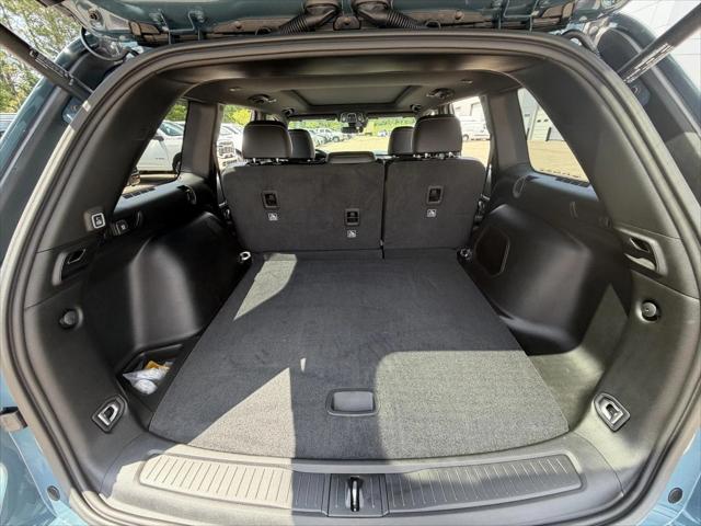2026 Jeep Grand Cherokee Limited 4x2