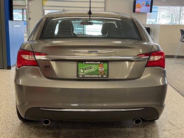 2012 Chrysler 200 Limited