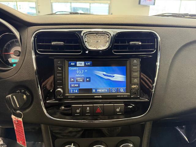 2012 Chrysler 200 Limited