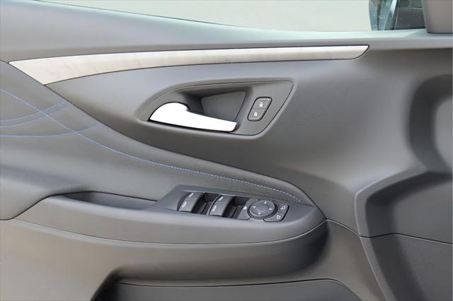 2026 Buick NV Sport Touring FWD