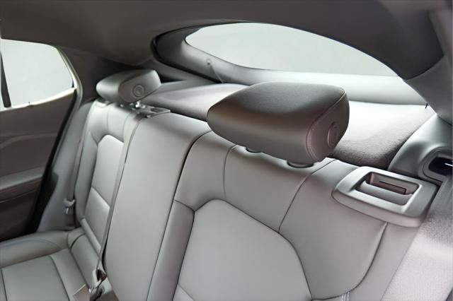 2026 Buick NV Sport Touring FWD