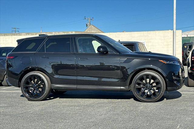 2026 Land Rover Range Rover Sport P360 SE