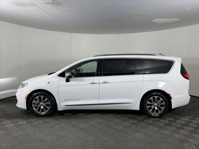 2023 Chrysler Pacifica Hybrid Pinnacle 2023 Chrysler Pacifica Hybrid Pinnacle