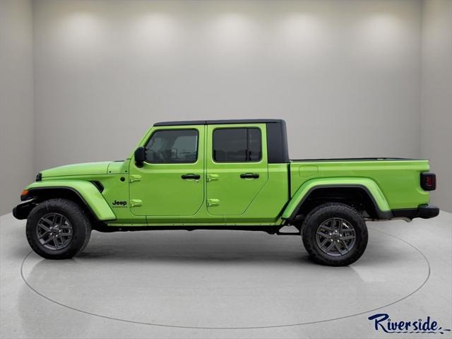 2025 Jeep Gladiator GLADIATOR SPORT S 4X4