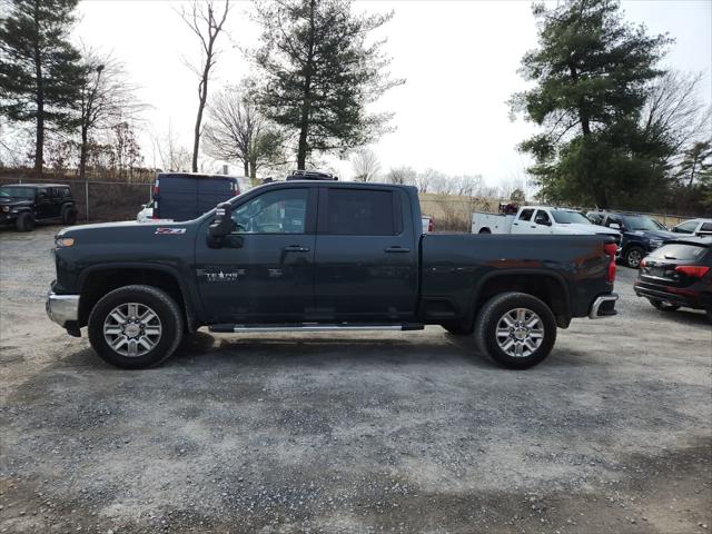 2025 Chevrolet Silverado 2500HD 4WD Crew Cab Standard Bed LT