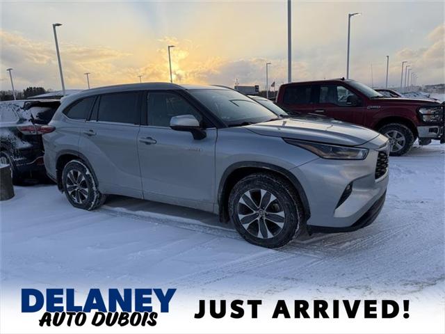 2021 Toyota Highlander Hybrid XLE