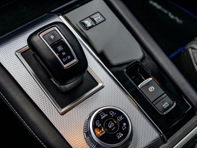 2024 Mitsubishi Outlander PHEV SEL S-AWC
