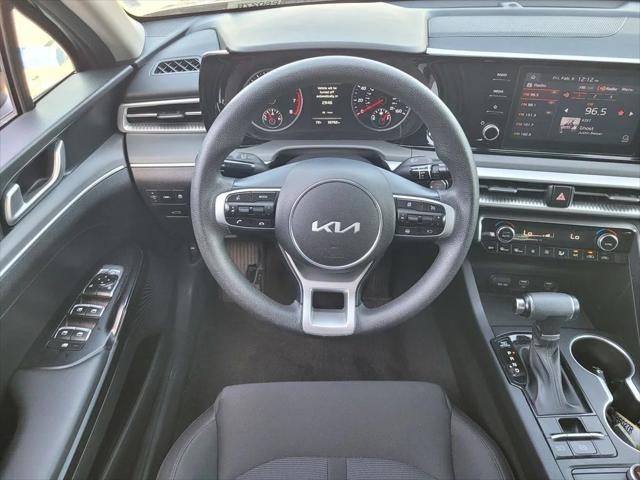 2023 Kia K5 LXS