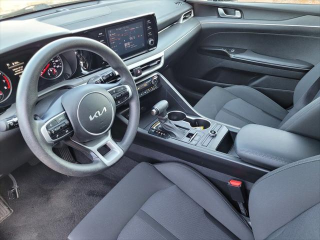 2023 Kia K5 LXS