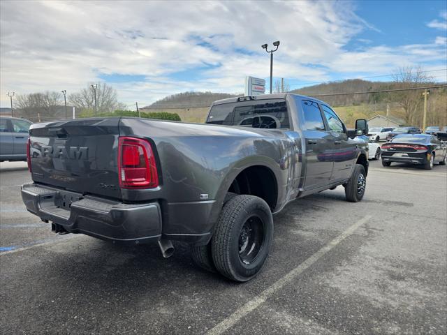2026 RAM 3500 RAM 3500 BIG HORN CREW CAB 4X4 8 BOX