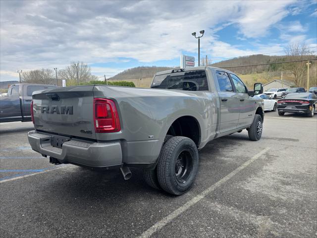 2026 RAM Ram 3500 RAM 3500 BIG HORN CREW CAB 4X4 8 BOX