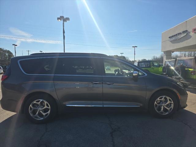 2022 Chrysler Pacifica Limited