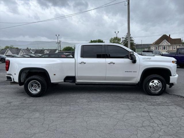 2023 Chevrolet Silverado 3500HD 4WD Crew Cab Long Bed High Country 2023 Chevrolet Silverado 3500HD 4WD Crew Cab Long Bed High Country