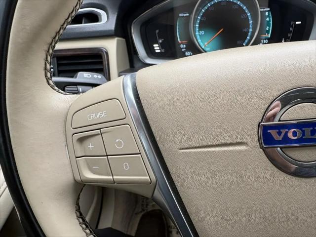 2015 Volvo XC70 3.2 Premier