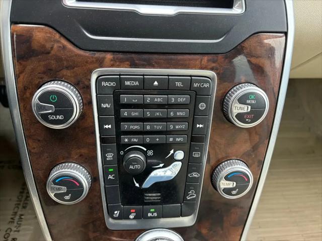 2015 Volvo XC70 3.2 Premier