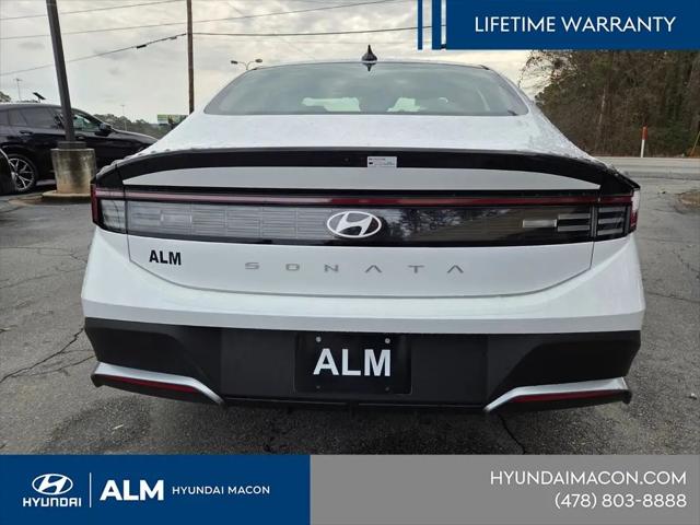 2025 Hyundai Sonata SE