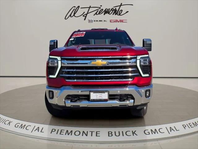 2025 Chevrolet Silverado 2500HD 4WD Crew Cab Standard Bed LTZ