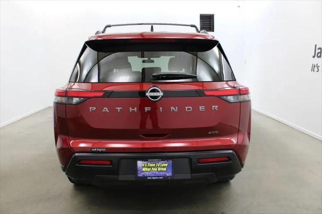 2026 Nissan Pathfinder SV