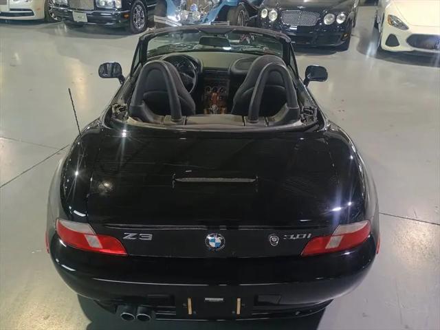 2001 BMW Z3 3.0i