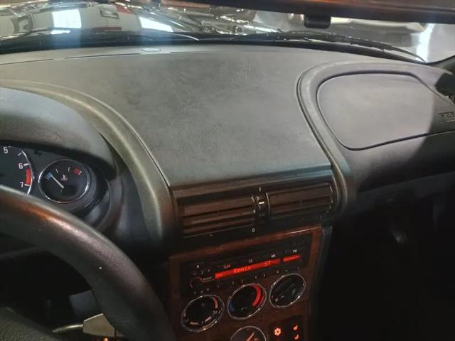 2001 BMW Z3 3.0i