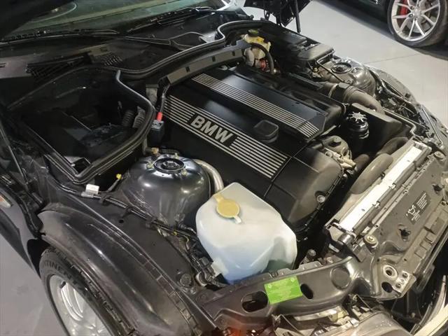 2001 BMW Z3 3.0i
