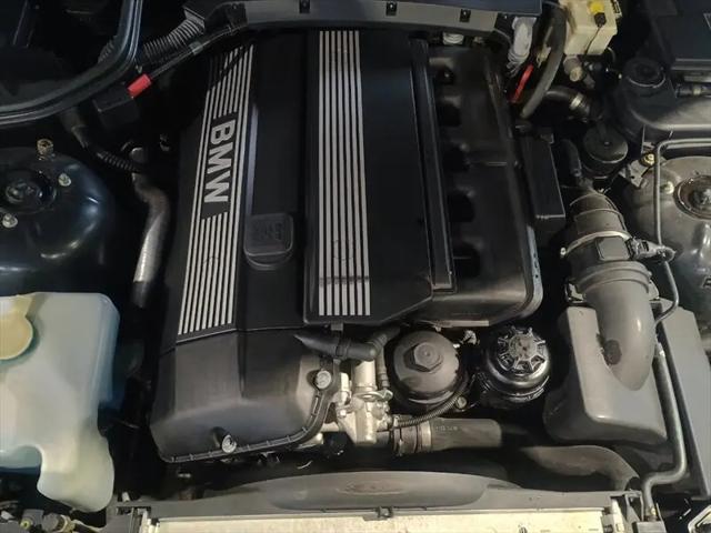 2001 BMW Z3 3.0i