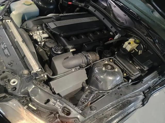 2001 BMW Z3 3.0i