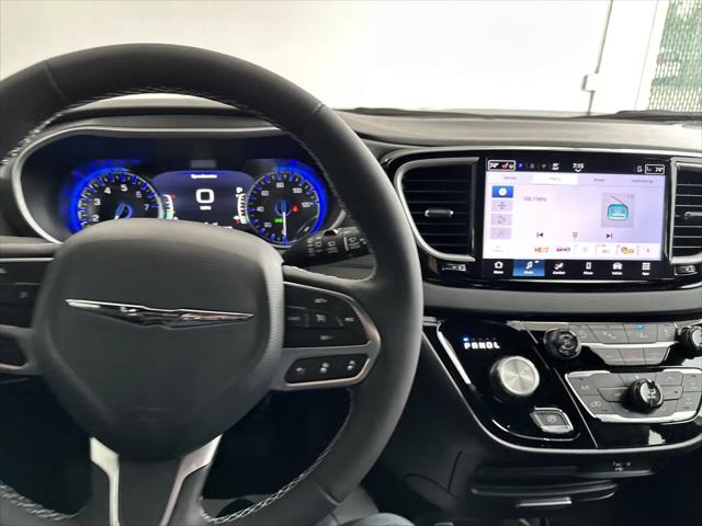 2026 Chrysler Voyager LX