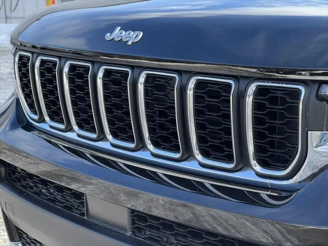 2026 Jeep Grand Cherokee L Altitude 4x4