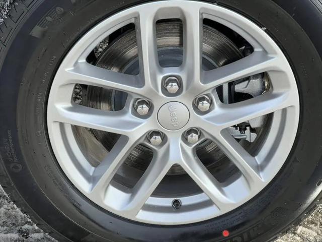 2026 Jeep Grand Cherokee L Altitude 4x4