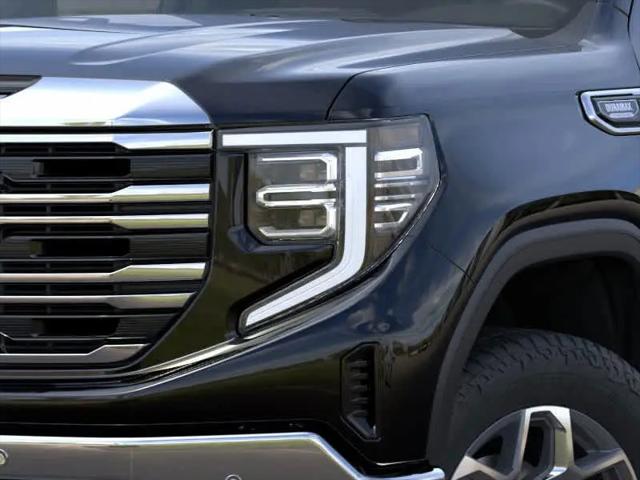 2026 GMC Sierra 1500 Crew Cab, Standard Bed, SLT, 4WD