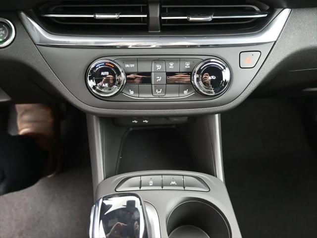2026 Buick NV Preferred FWD