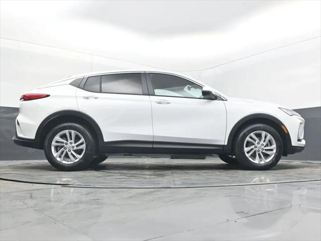 2026 Buick NV Preferred FWD