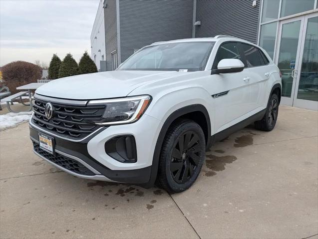 2026 Volkswagen Atlas Cross Sport SE with Technology