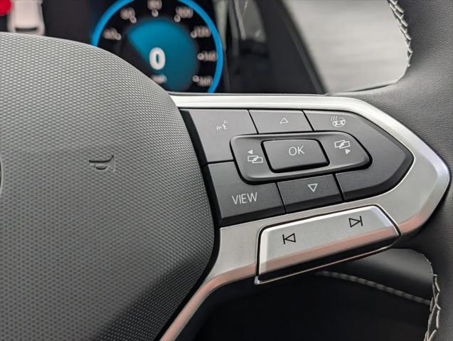 2026 Volkswagen Atlas Cross Sport SE with Technology