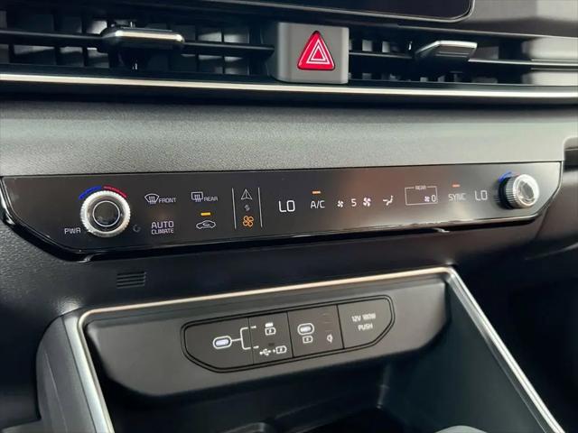 2026 Kia Carnival MPV EX