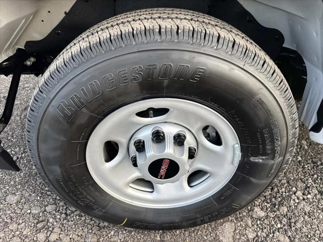 2026 GMC Savana Cargo 2500 Regular Wheelbase, Work Van, RWD