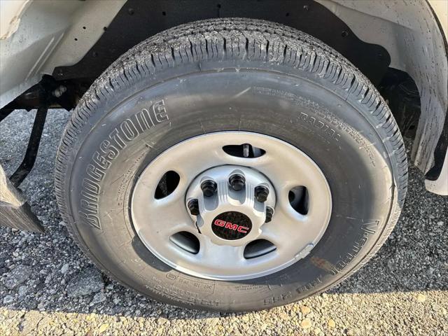 2026 GMC Savana Cargo 2500 Regular Wheelbase, Work Van, RWD