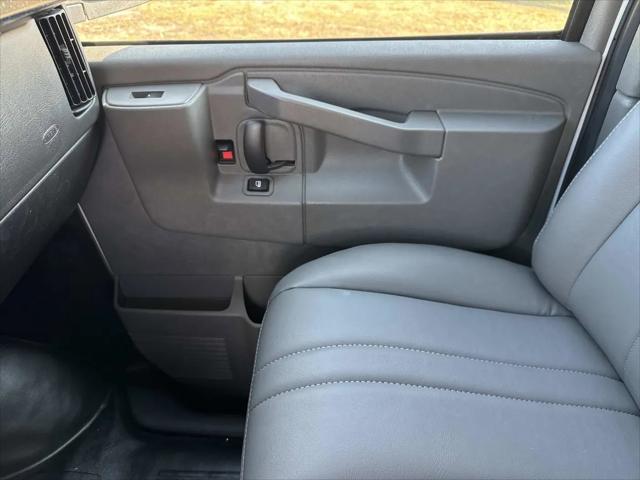 2026 GMC Savana Cargo 2500 Regular Wheelbase, Work Van, RWD