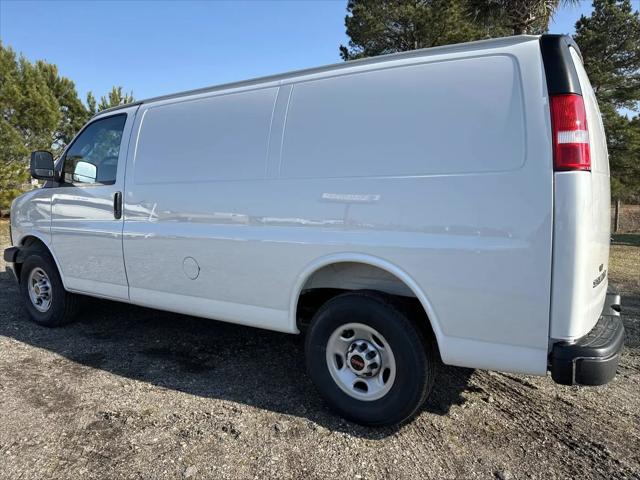 2026 GMC Savana Cargo 2500 Regular Wheelbase, Work Van, RWD
