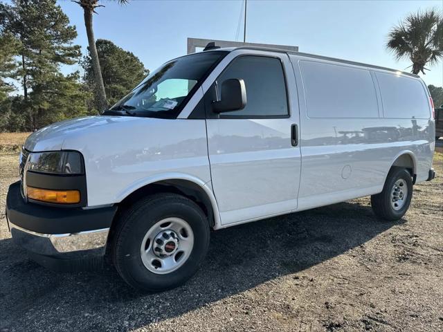 2026 GMC Savana Cargo 2500 Regular Wheelbase, Work Van, RWD