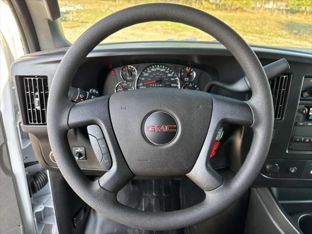 2026 GMC Savana Cargo 2500 Regular Wheelbase, Work Van, RWD
